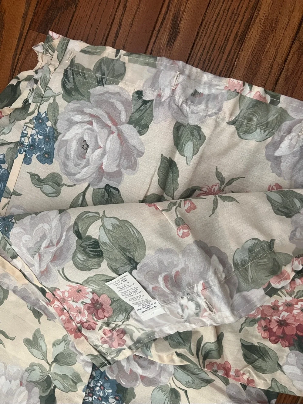 Crown Craft Williamsburg  Floral Garden Gable Ruffled Top Shower Curtain 72”L